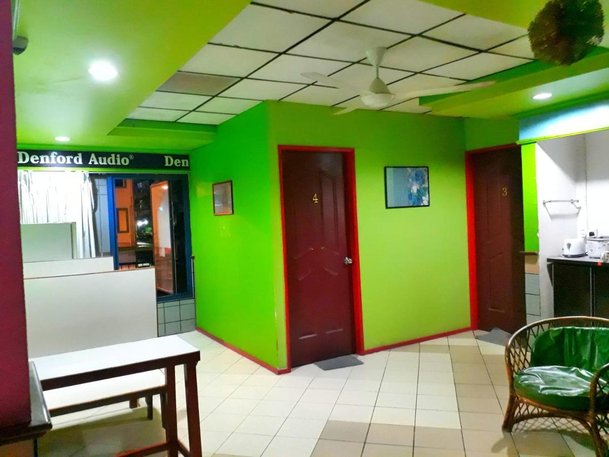 Rose Guesthouse Сандакан Екстериор снимка